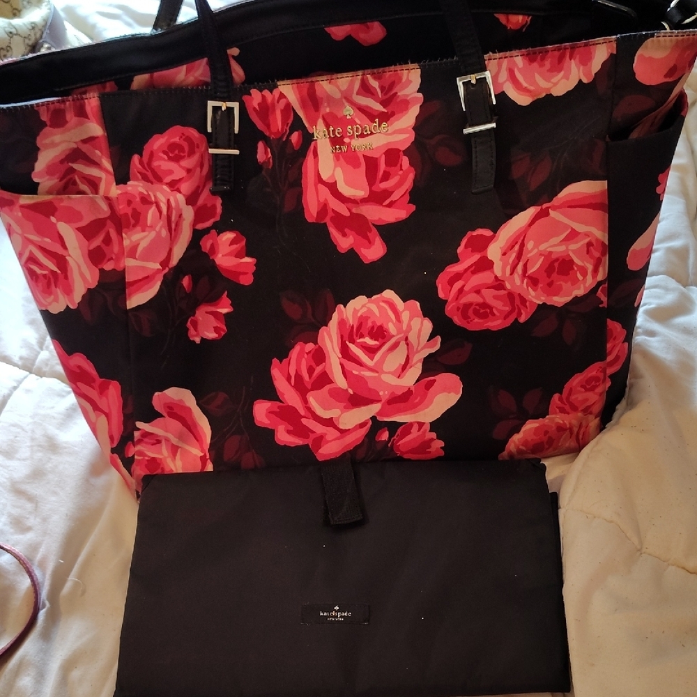 Kate Spade Black and Pink Tote with Bold Floral Design
